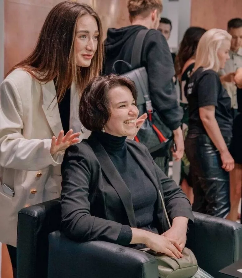 Бьюти коворкинг Cuteam в Москве: Коворкинг, Beauty коворкинг, Бьюти коворкинг , Для мастера, Бьюти мастер, Аренда офиса, Аренда помещения, Педикюр, Маникюр, Визажист, Бровист,