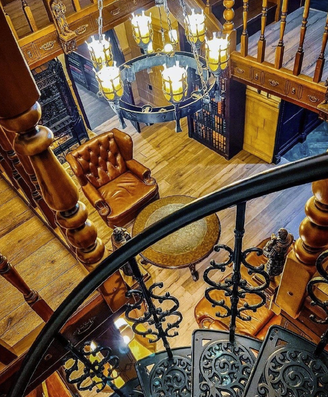 Книжный магазин "Книжная Капелла"