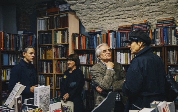 Книжный магазин "Свои книги"