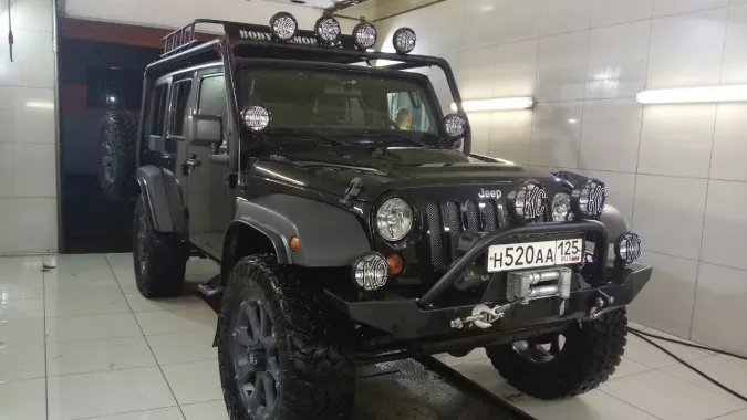 Автоцентр "LuckyCar"