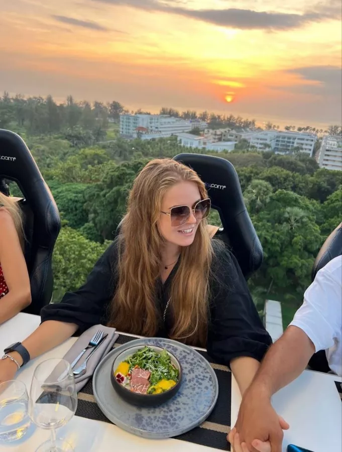 Ресторан Dinner in the Sky Phuket  в  Пхукете