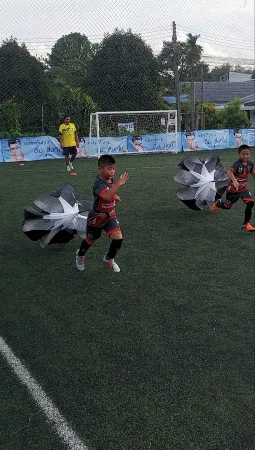 Футбольное Поле KB Football Club Chalong в Пхукете: Стадион, Тренировка, Футбол, Турнир,