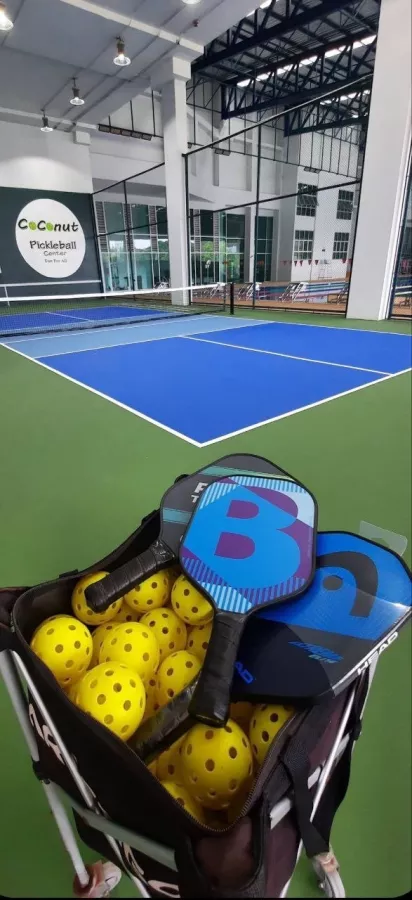 Спортивная Школа Coconut Tennis Academy в Пхукете: Стадион, Тренировка, Теннис, Бассейн, Турнир,
