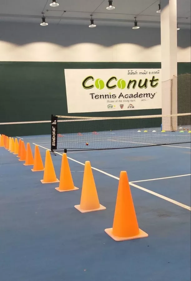 Спортивная Школа Coconut Tennis Academy в Пхукете: Стадион, Тренировка, Теннис, Бассейн, Турнир,