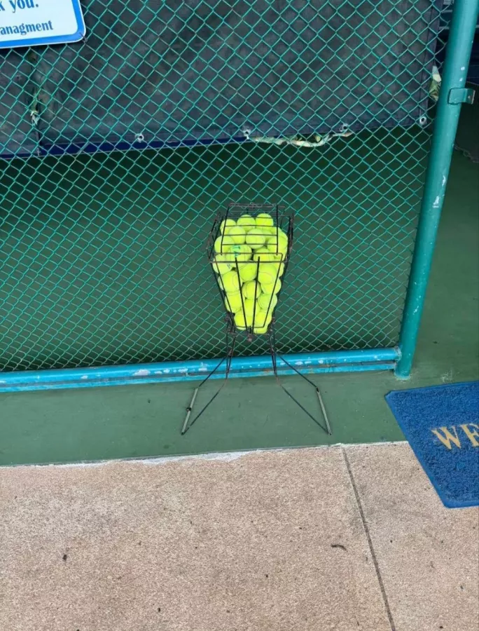 Спортивная Школа Coconut Tennis Academy в Пхукете: Стадион, Тренировка, Теннис, Бассейн, Турнир,