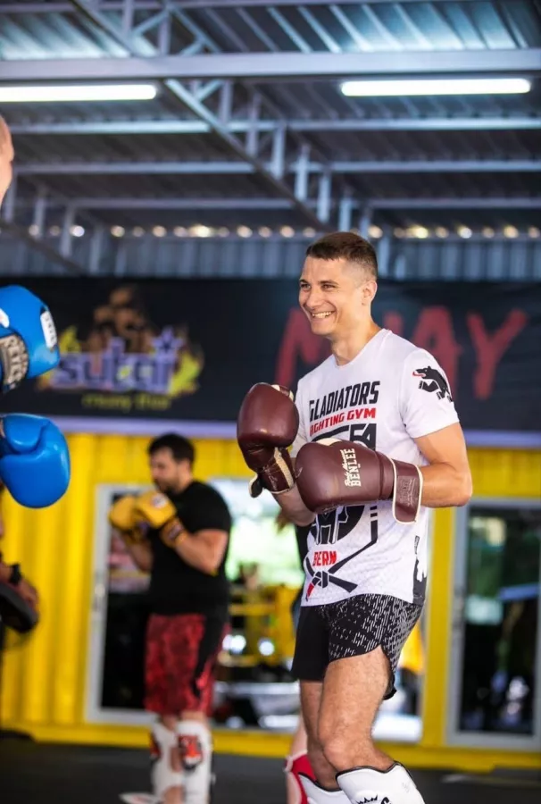 Спортивный Зал Sutai Muay Thai Phuket в Пхукете: Муай-Тай, Джиу-Джитсу, Тренировки, Trainings, Coaches, Jiu-Jitsu, Muay Thai, Тайский бокс,