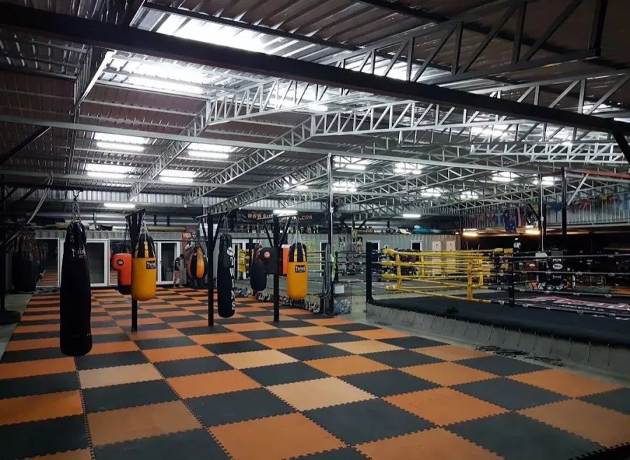 Спортивный Зал Sutai Muay Thai Phuket в Пхукете: Муай-Тай, Джиу-Джитсу, Тренировки, Trainings, Coaches, Jiu-Jitsu, Muay Thai, Тайский бокс,