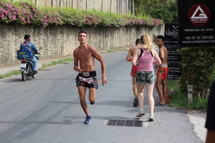 Спортивный Зал Sutai Muay Thai Phuket в Пхукете: Муай-Тай, Джиу-Джитсу, Тренировки, Trainings, Coaches, Jiu-Jitsu, Muay Thai, Тайский бокс,