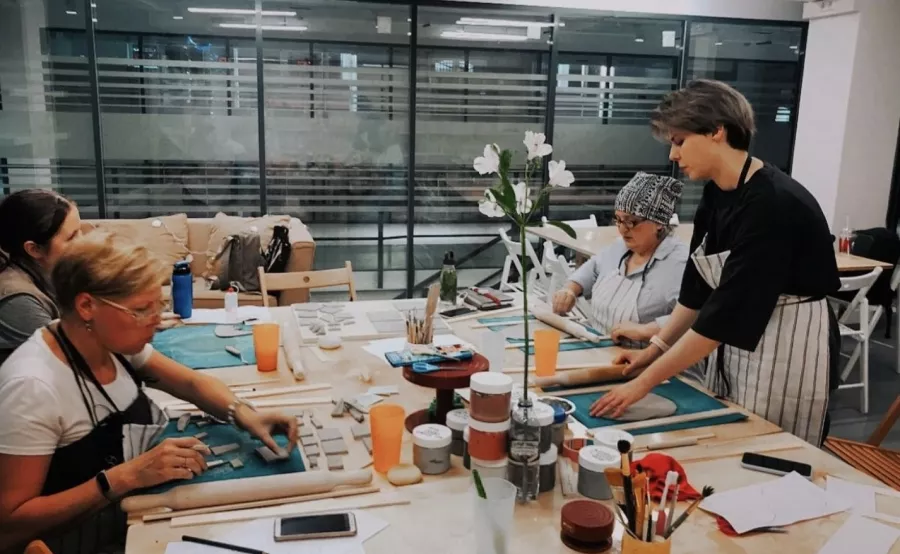 Гончарная мастерская Ceramission в Санкт-Петербурге: Семейный отдых , Идея для свидания , Гончарная мастерская , Гончарная студия , Школа творчества , Детский праздник , Своими руками , Кружка своими руками , Для детей и взрослых ,
