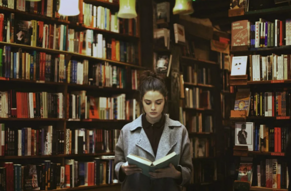 Книжный магазин "Книжная лавка студента"