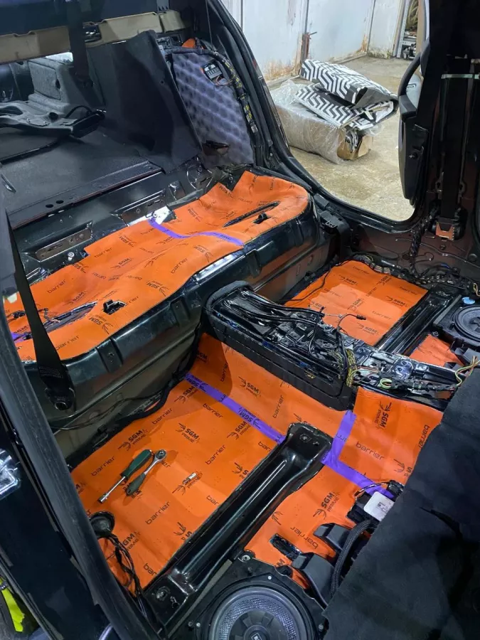 Авакс - Мастерская АвтоСвета в Калининграде: СТО, АвтоСвет, Настройка Фар, Полировка Фар, Подбор Ламп, Ремонт Фар, ПротивоТуманки, Светодиодный Свет, Светодиодные Лампы, Магазин АвтоЛамп, Шумоизоляция,