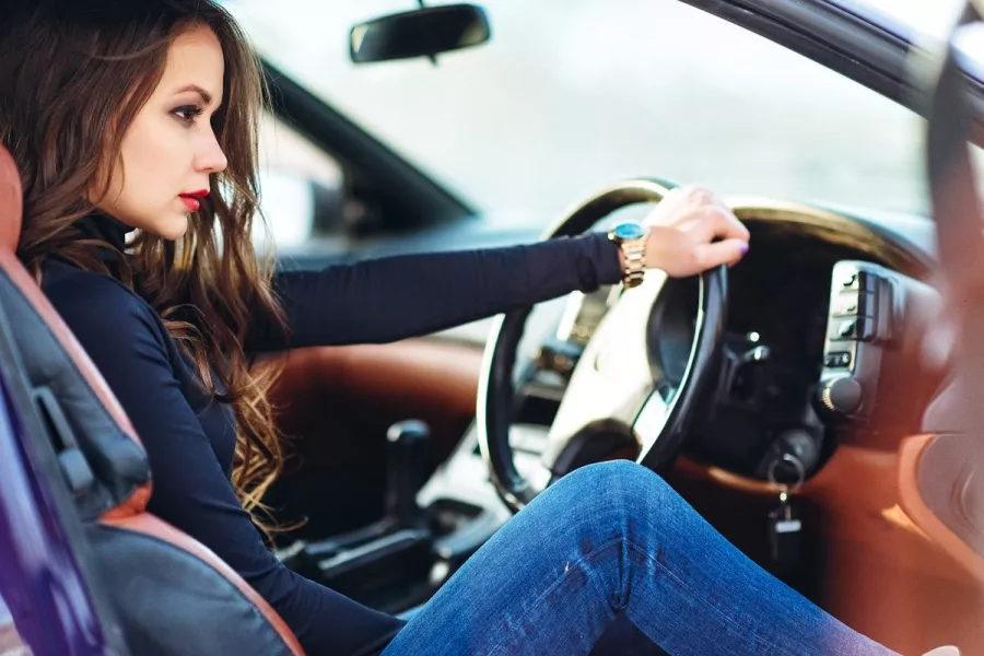 Elvis Garage - АвтоЦентр в Астрахани: СТО, Ремонт Авто, Ремонт Авто Электрики, Подбор Запчастей, Ремонт Ходовой, Защита Кузова, Сварочные Работы, Полировка Кузова, Диагностика, Дейтелинг, Химчистка Авто, Полировка Авто, Кузовные Работы, Покраска Дисков, Покраска Авто,