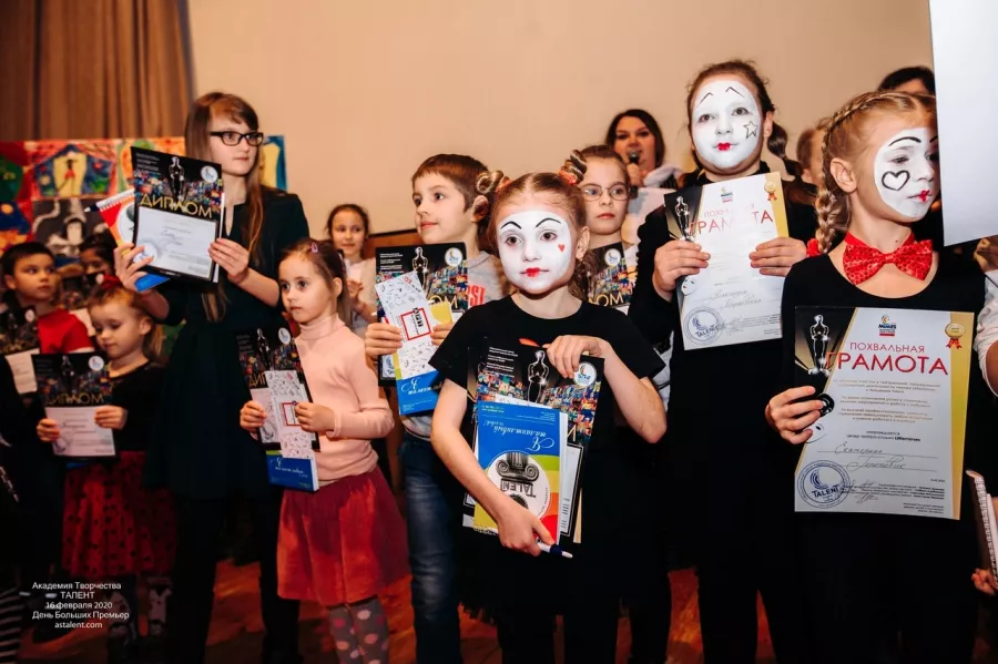 Киношкола Talent в Минске: Киношкола, Актёрское мастерство, Сценическая роль, Сценические движения, Сценический бой, Творчество, Телевиденье, Ораторское искусство, Курсы, Кино, Кинематограф, Драматургия ,