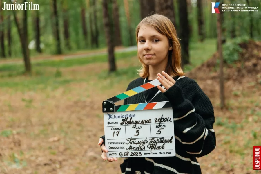 Киношкола JuniorFilm в Новосибирске: Киношкола, Актёрское мастерство, Сценическая роль, Сценические движения, Сценический бой, Творчество, Телевиденье, Ораторское искусство, Курсы, Кино, Кинематограф, Драматургия ,