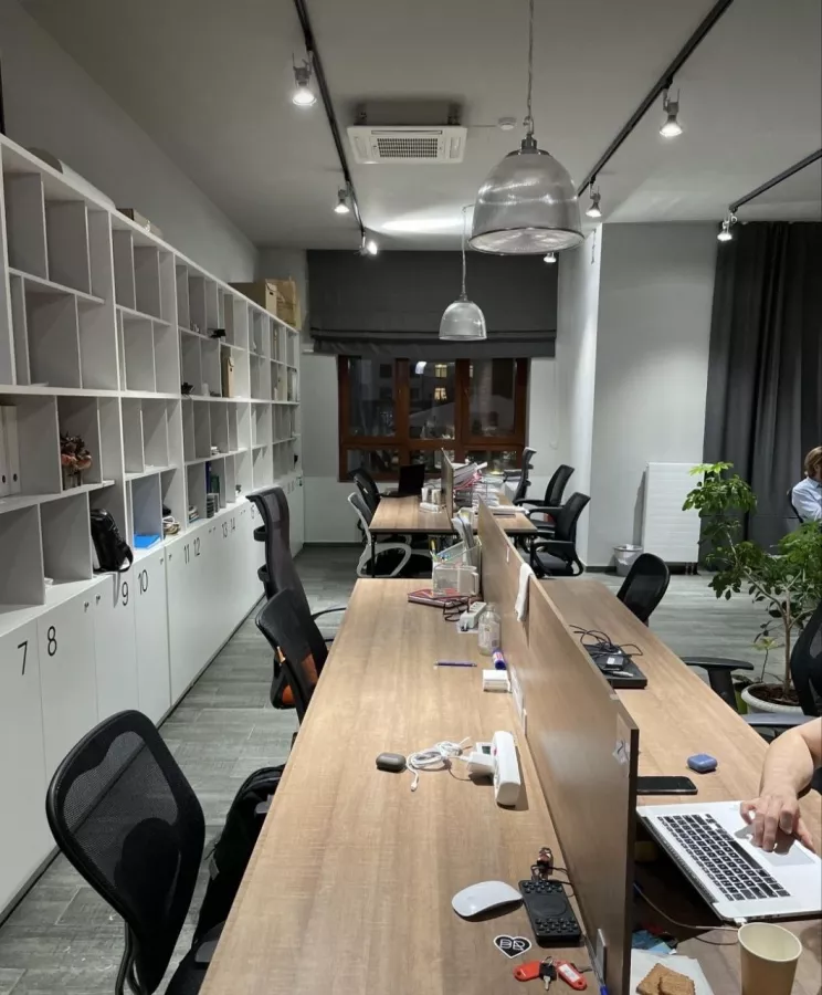 Коворкинг -центр Bureau open office в Новосибирске: Коворкинг, Место для работы, Аренда помещений, Аренда офиса, Бизнес центр, Рабочее место, Индивидуальный офис, Личный кабинет, Индивидуальный кабинет, Деятельность,