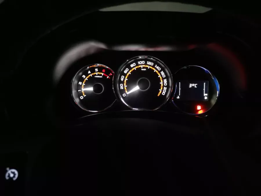 Мир-Авто Официальный дилер Lada в Махачкале: Автокредит, Электронный ПТС, Новые Автомобили, Лада, ВАЗ, Аксессуар Лада, Защита Картера , Дефлектор Капота, Заказ Аксессуары ,