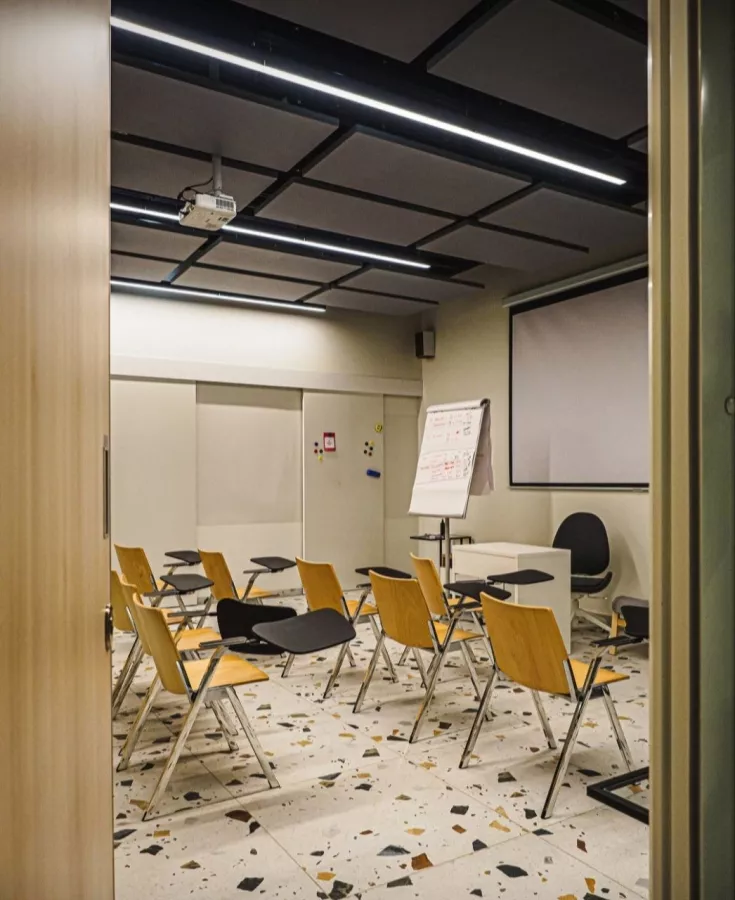 Коворкинг Атмосфера в Казани: Бизнес, Коворкинг, Место для работы, Рабочее место, Для работы, Тихое место, Где работать,