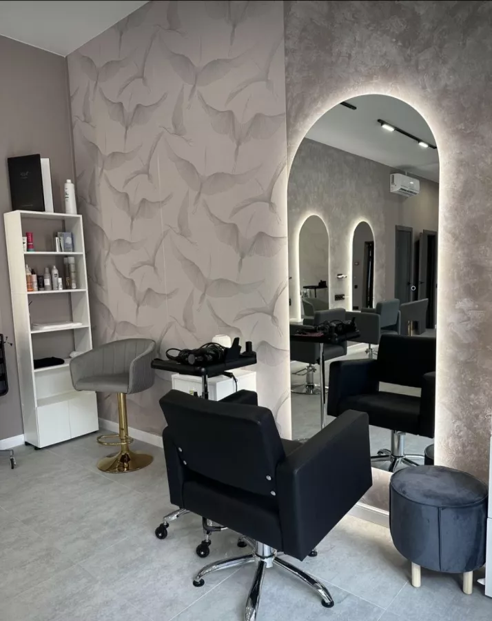 Бьюти-коворкинг Queen's в Новосибирске: Коворкинг, Beauty коворкинг, Любить себя, Beauty мастер , Визажист, Маникюр, Бровист, Брови,