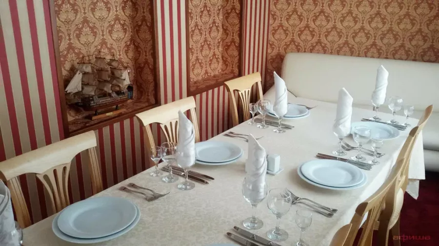 Ресторан Маяк в Волгограде: Кафе, Бар, Паб, Вкусно, Банкетный зал, День рожденя , Парковка, Еда навынос, Летняя веранда, Wi-Fi, Не пропусти,