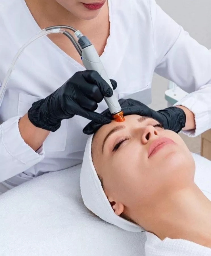 Бьюти- коворкинг Beauty Story в Ставрополе: Бизнес, Маникюр, Красота, Коворкинг, Визажист, Педикюр,