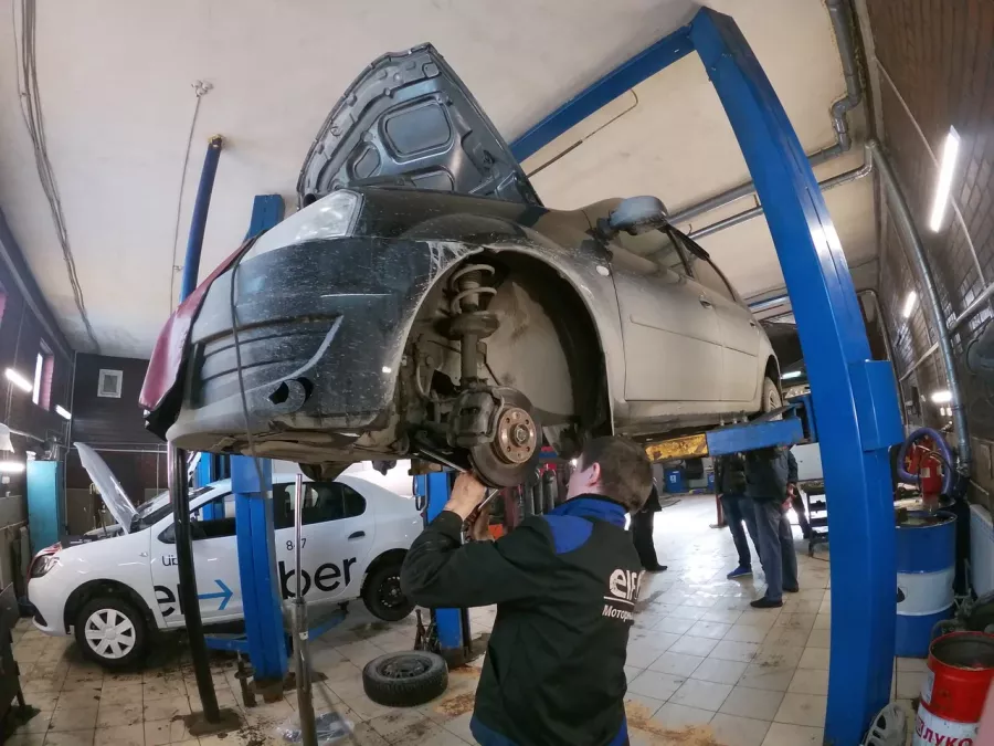 АвтоStop — Сервисный Центр в Омске: СТО, Ремонт Авто, Ремонт Авто Электрики, Ремонт Двигателя, Ремонт Ходовой, Ремонт Тормозов, АвтоЭлектрик, Заправка Кондиционеров, Ремонт Кондиционеров, Замена Жидкостей, Замена Масла, Замена Колодок, Шиномонтаж,