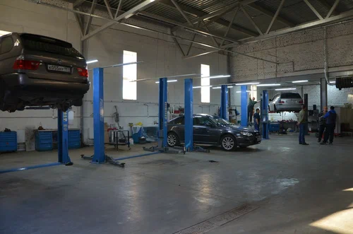 Автосервис Боря починит в Люберцах: СТО, Развал-Схождение, Кузовной Ремонт, Сварочные Работы, Ремонт АКПП, Ремонт Двигателя, Замена Масла, Покраска Автомобиля, Ремонт Стартеров, Шиномонтаж,