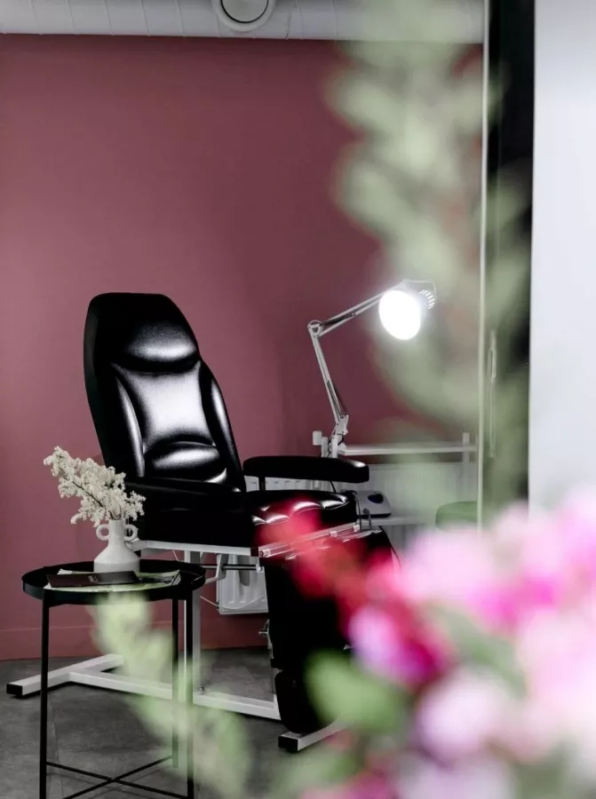 Бьюти-коворкинг 4me в Уфе: Beauty коворкинг, Любить себя, Beauty мастер , Аренда рабочих мест, Аренда, Салон красоты, Для Beauty мастера, Коворкинг,