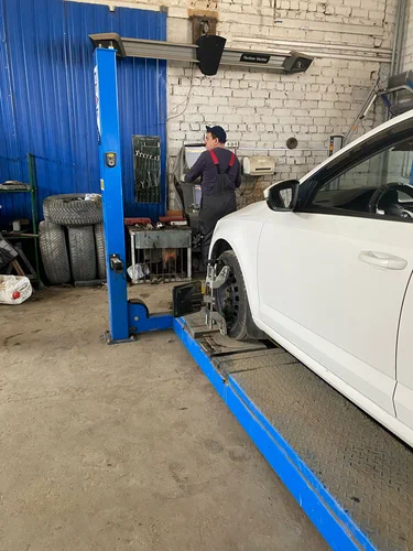 Автосервис Автосервис Емк в Волгограде: СТО, Мотошиномонтаж, Кузовной Ремонт, Ремонт Бамперов, Сварочные Работы, Шиномонтаж, Развал-Схождение, Предрейсовый Техосмотр, Заправка Автокондиционера, Ремонт Автокондиционера, Ремонт АКПП, Ремонт Двигателя, Замена Масла, Покраска Автомобиля, Установка Практроника, Ремонт Стартеров, Чистка Форсунок, Ремонт Форсунок, Ремонт Фар,