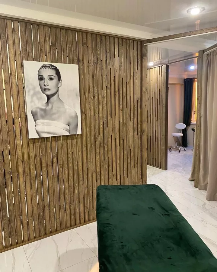 Бьюти-коворкинг Клевер в Ставрополе: Beauty коворкинг, Коворкинг, Beauty мастер, Любить себя, Салон красоты, Парикмахер, Визажист, Маникюр,