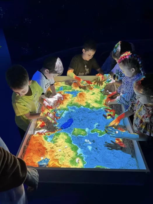 Интерактивный детский парк ожившей реальности Wow Land