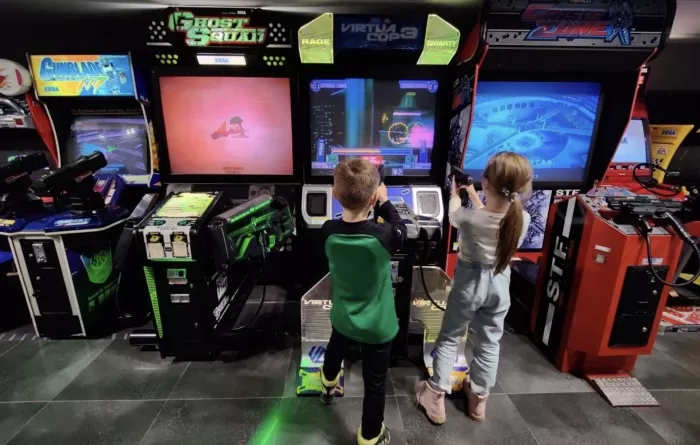 Парк развлечений LaserLand в Казани: Отдых, Семейный отдых , Детский парк, Парк, Горки, 