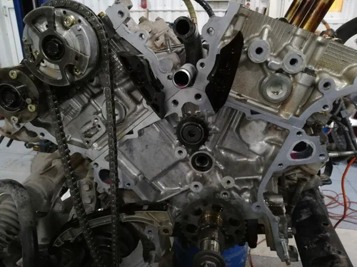 Автосервис Mobil1 центр Ельцовский в Новосибирске: Авто, Чистка, СТО, Сварочные Работы, Развал-Схождение, Замена Масла,