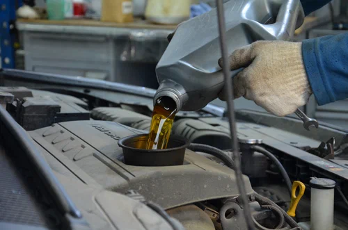 Автосалон Ямал Моторс, Официальный дилер Kia в Ноябрьске: Авто, Химчистка, Тонировка, Мойка, Развал-Схождение, СТО, Шиномонтаж, Замена Масла, Ремонт,