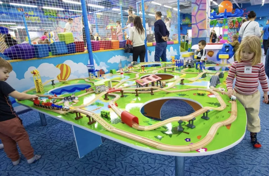 Парк развлечений Остров Сокровищ на Ямашева в Казани: Детям, Парк, Детский парк, Семейный отдых , Горки,