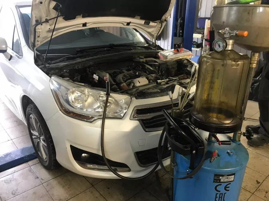 Автослон Ралли-спорт в Новороссийске: СТО, Заправка Автокондиционера, Ремонт Автокондиционера, Ремонт Двигателя, Замена Масла, Ремонт РКПП, Ремонт Автоэлектрики , Чистка Форсунок , Установка Парктроника, Ремонт АКПП, Удаление Катализаторов, Ремонт Сцепления , Воставление Рычагов ,