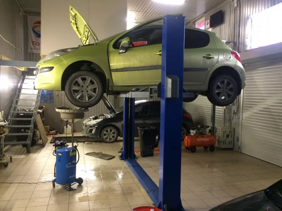 Автослон Ралли-спорт в Новороссийске: СТО, Заправка Автокондиционера, Ремонт Автокондиционера, Ремонт Двигателя, Замена Масла, Ремонт РКПП, Ремонт Автоэлектрики , Чистка Форсунок , Установка Парктроника, Ремонт АКПП, Удаление Катализаторов, Ремонт Сцепления , Воставление Рычагов ,