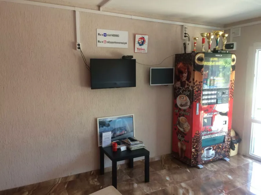 Автослон Ралли-спорт в Новороссийске: СТО, Заправка Автокондиционера, Ремонт Автокондиционера, Ремонт Двигателя, Замена Масла, Ремонт РКПП, Ремонт Автоэлектрики , Чистка Форсунок , Установка Парктроника, Ремонт АКПП, Удаление Катализаторов, Ремонт Сцепления , Воставление Рычагов ,