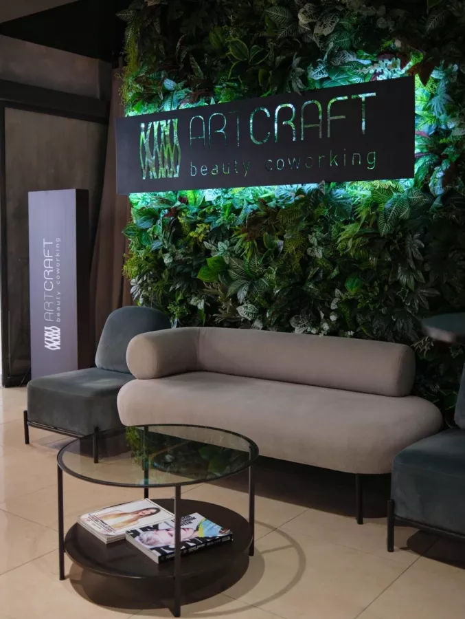 Бьюти-коворкинг Artcraft Coworking в Екатеринбурге: Beauty коворкинг, Коворкинг, Beauty мастер , Салон красоты, Парикмахер, Визажист, Маникюр, Массажист, Педикюр, Рабочее место, Аренда рабочих мест, Аренда кабинета, Аренда стола,