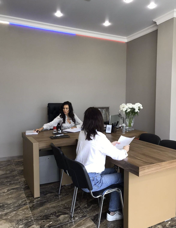 Нотариус Богаевская-Бреус Ю.В.