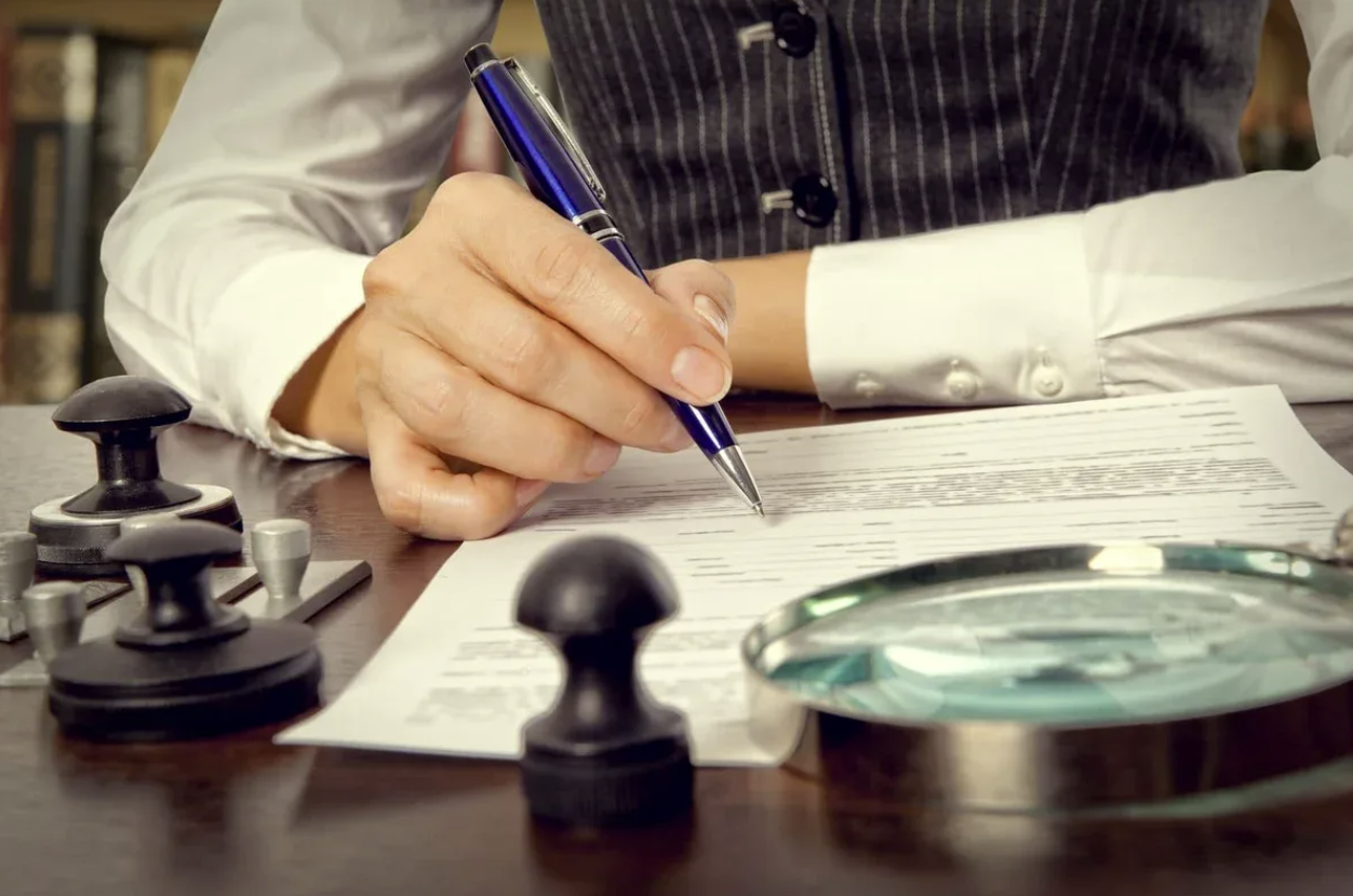 Нотариус Ткаченко М.В.