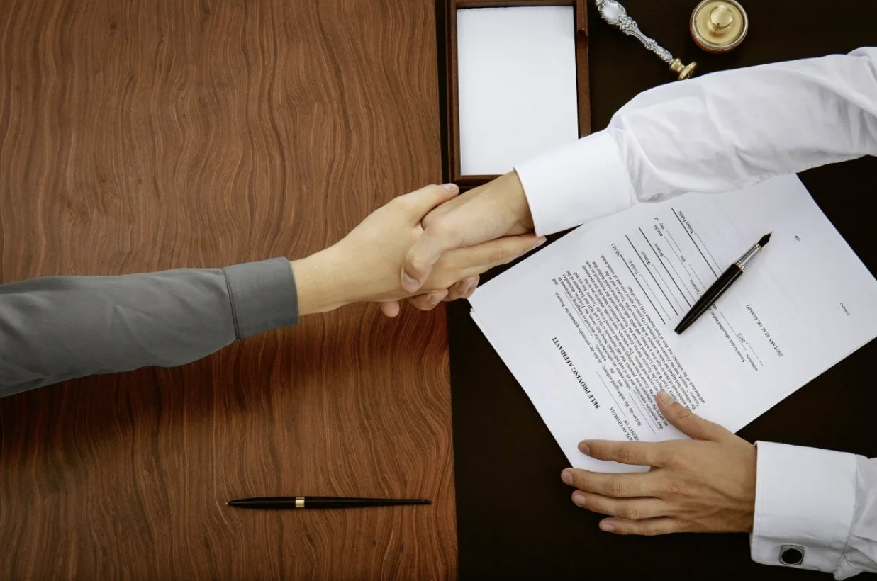 Нотариус Ткаченко М.В.