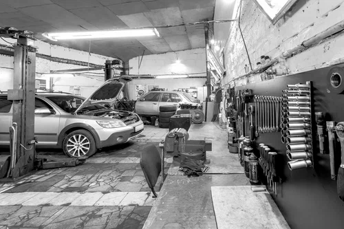 Автосервис ТТ-моторс в Санкт-Петербурге: СТО, Кузовной Ремонт , Сварочные Работы, Шиномонтаж, Мойка Автомобиля, Ремонт Автокондиционера, Заправка Автокондиционеров, Ремонт АКПП, Ремонт Двигателя, Замена Масла, Покраска Автомобиля, Установка Практроника, Ремонт Стартеров, Ремонт КПП, Ремонт ГБЦ, Ремонт Фар, Ремонт РКПП, Заказ Запчастей,