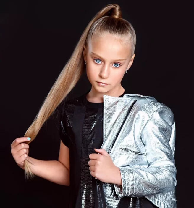 Модельное агентство "Podium Star Kids"