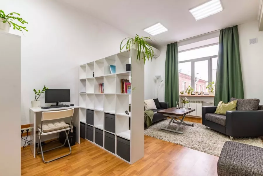 Коворкинг Uwork.place в Екатеринбурге: Коворкинг, Для психолога, Место для работы, Где работать, Рабочее место, Бизнес центр, Деятельность,