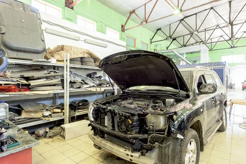 Автосервис АС Моторс в Санкт-Петербурге: СТО, Кузовной Ремонт , Ремонт Бамперов, Балансировка , Удаление Вмятин, Сварочные Работы, Чип-Тюнинг, Грузовой Сервис, Шиномонтаж, Развал-Схождение, Мойка Автомобиля, Заправка Автокондиционера, Ремонт Автокондиционера, Ремонт АКПП, Ремонт Двигателя, Замена Масла, Покраска Автомобиля, Чистка Форсунок, Ремонт КПП, Ремонт Фар, Заказ Запчастей , Замена ГРМ,