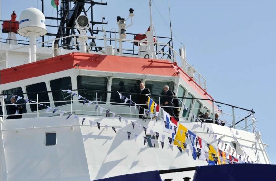 Азербайджанское Каспийское Морское Пароходство в Баку: Портовые Услуги, Судоремонт, Оффшорные Услуги, Транспортный Флот, Отгрузки, Специализированный Флот,