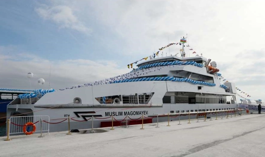 Азербайджанское Каспийское Морское Пароходство в Баку: Портовые Услуги, Судоремонт, Оффшорные Услуги, Транспортный Флот, Отгрузки, Специализированный Флот,