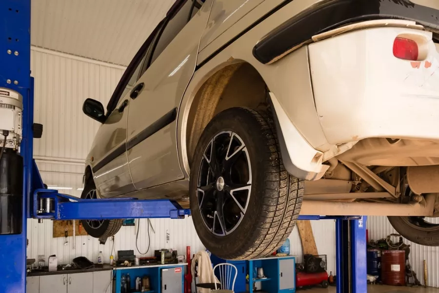 Автотранспортная компания Pit Stop в Братске: СТО, Ремонт Авто, ТО Автомобиля, Ремонт Двигателя, Ремонт Ходовой, СТО Грузового Транспорта, Запчасти в Наличии, Заказ Запчастей, Пассажирские Перевозки, Перевозки Межгород, Гостиница в Братске, Шиномонтаж, Сход-Развал, Автомойка,