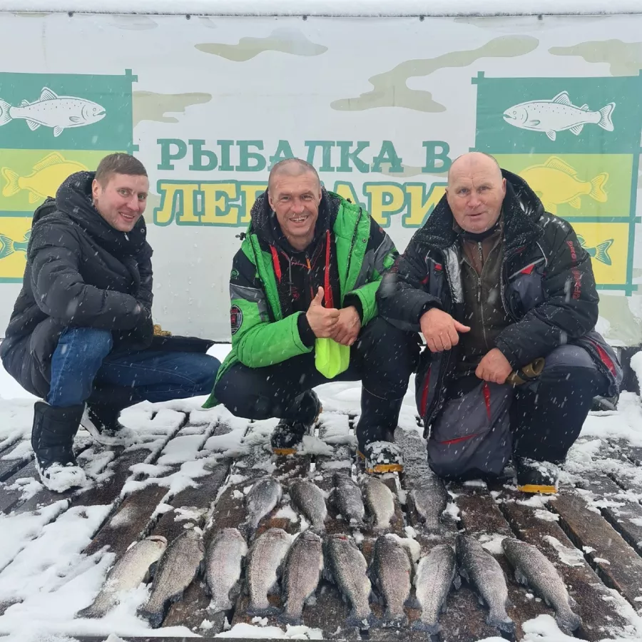 Рыбалка. Рыболовный Клуб в Санкт-Петербурге: Платная Рыбалка, Рыболовный Клуб, Рыбалка в Санкт-Петербурге, Трофейная Рыбалка, Рыбалка на Форель, Рыбалка на Линь, Рыбалка на Карпа, Рыбалка на Карася, Рыбалка на Сома, Рыбалка на Осетра,