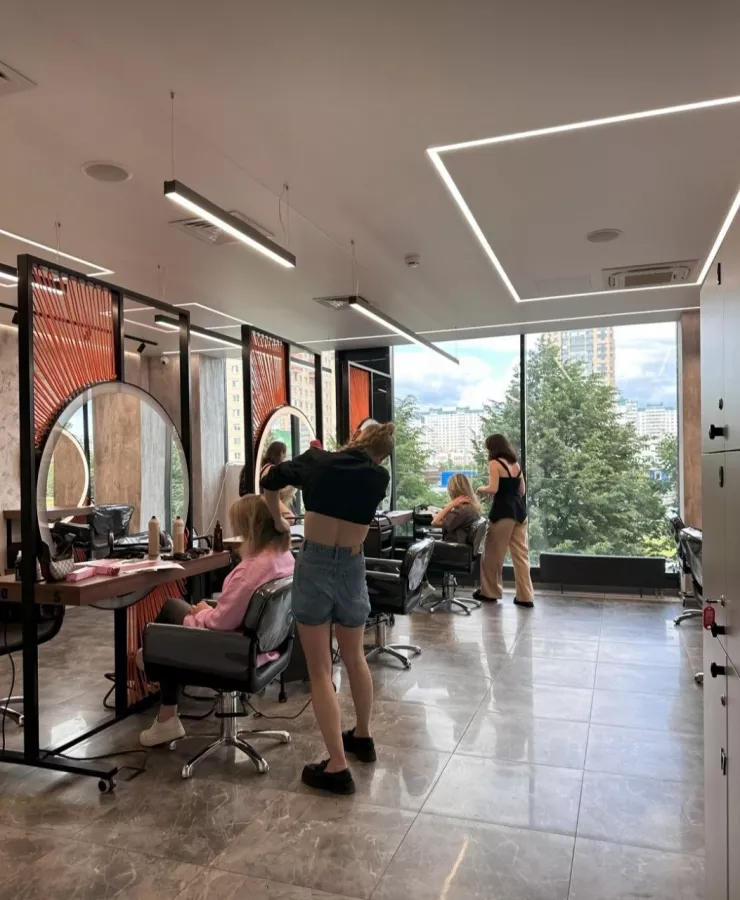 Бьюти-коворкинг Master Space в Санкт-Петербурге: Бьюти-коворкинг, Любить себя, Beauty мастер, Аренда рабочих мест, Коворкинг, Аренда офиса, Салон красоты, Beauty коворкинг, Парикмахер, Визажист, Маникюр, Деятельность,
